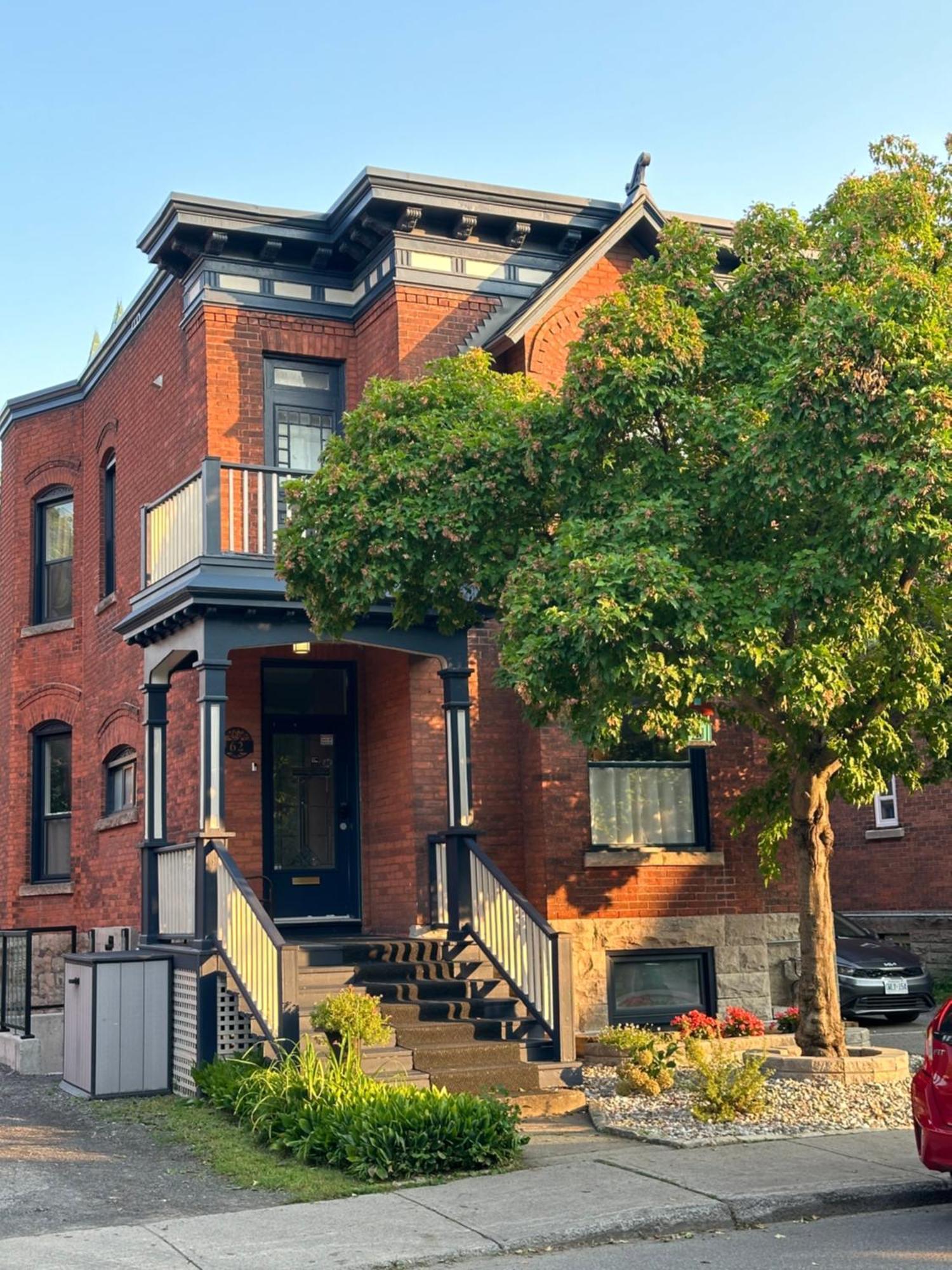 The Century House Bed And Breakfast Ottawa Exterior photo